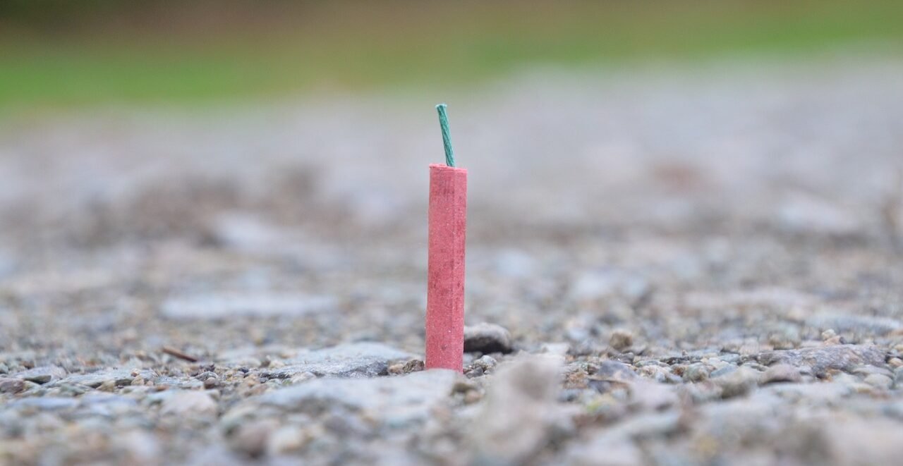 EMITEN RECOMENDACIONES PARA PREVENIR ACCIDENTES POR USO DE PIROTECNIA