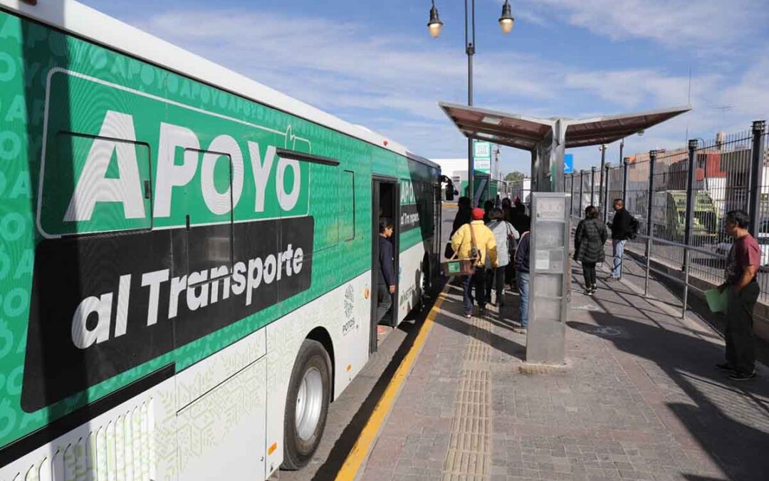 USUARIOS AGRADECEN APOYO DE RICARDO GALLARDO POR SERVICIO GRATUITO DE METRORED