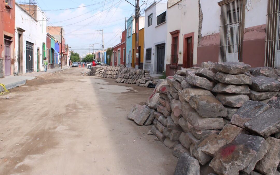 AVANZAN OBRAS DE REHABILITACIÓN EN BARRIO DE SAN MIGUELITO