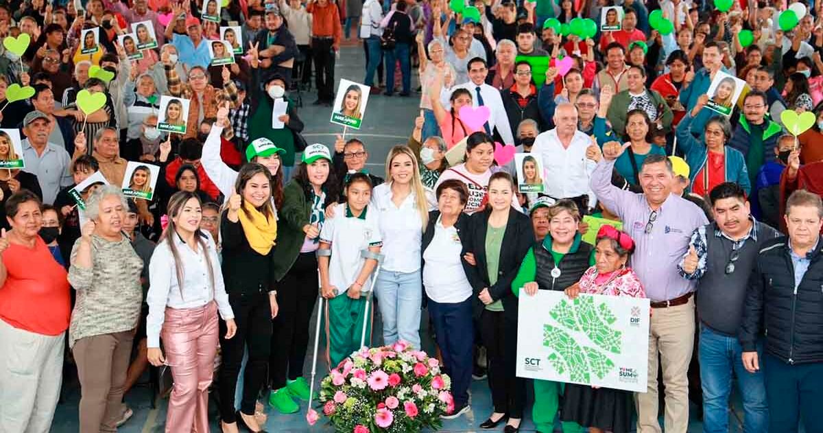 ENTREGAN TARJETAS DE TRANSPORTE GRATUITO PARA PERSONAS CON DISCAPACIDAD EN LA HUASTECA