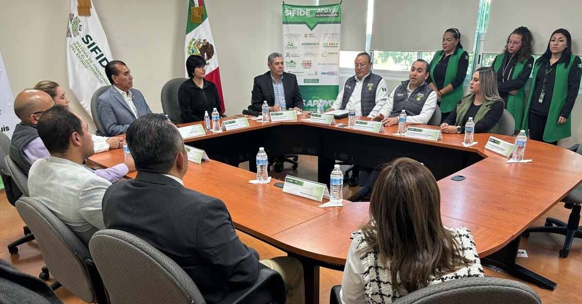 IMPULSARÁN PROGRAMA BECAS-CRÉDITO PARA NIVEL MEDIO SUPERIOR Y SUPERIOR