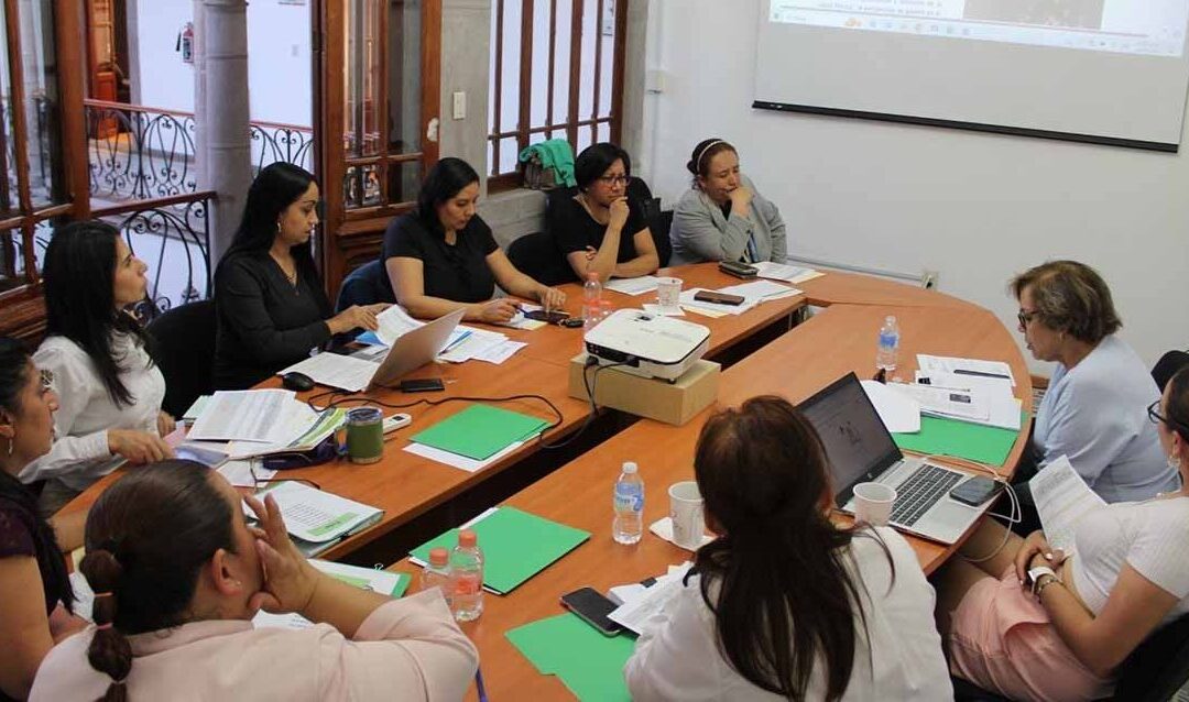 PRESENTAN A LAS GALARDONADAS DEL CERTAMEN “POTOSINA DEL AÑO” 2024