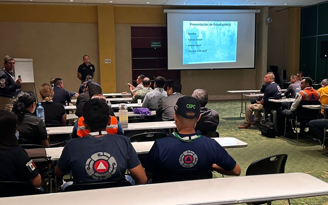 CAPACITAN A BRIGADISTAS DE PROTECCIÓN CIVIL EN CONTROL DE INCENDIOS FORESTALES
