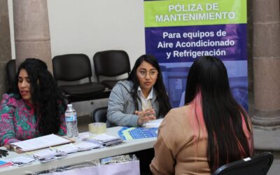 BRINDAN CAPACITA A BUSCADORES DE EMPLEO