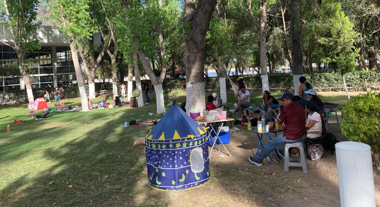 CELEBRAN DÍA DE LA FAMILIA EN PARQUES TANGAMANGA Y LAS CAMELIAS