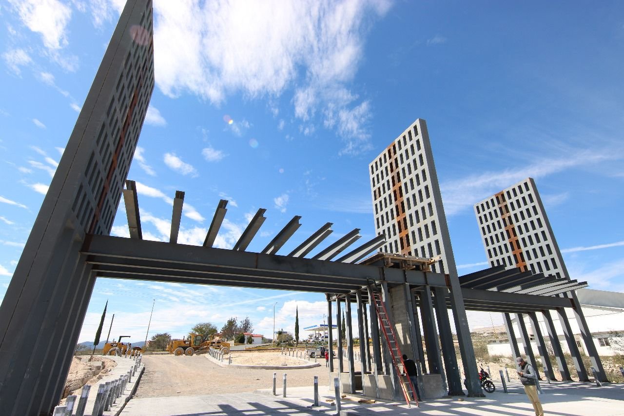 AVANZA GOBIERNO RESCATE DEL PARQUE EL METEORITO EN CHARCAS