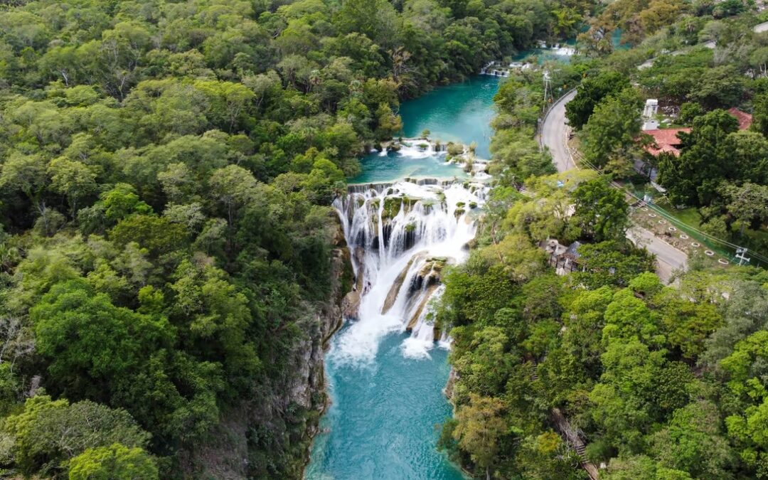 ESTADO Y FEDERACIÓN COORDINAN ACCIONES PARA IMPULSAR EL TURISMO