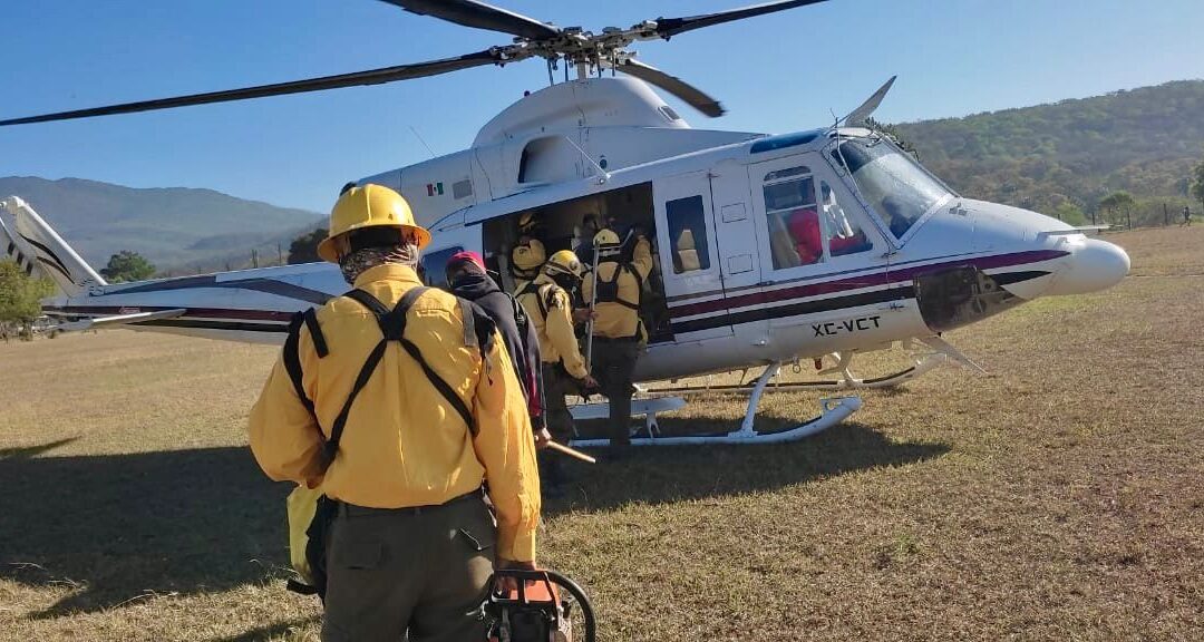 LLEGA AERONAVE DE LA FEDERACIÓN PARA COMBATIR INCENDIOS EN SLP