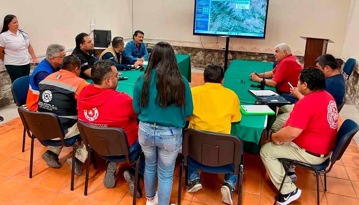 ESTABLECEN PUESTO DE MANDO DE INCENDIOS EN PARQUE TANGAMANGA I