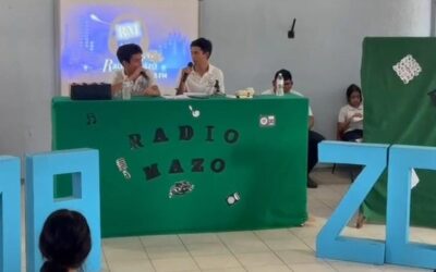 ESTUDIANTES DE VALLES PRESENTAN PROYECTO RADIOFÓNICO