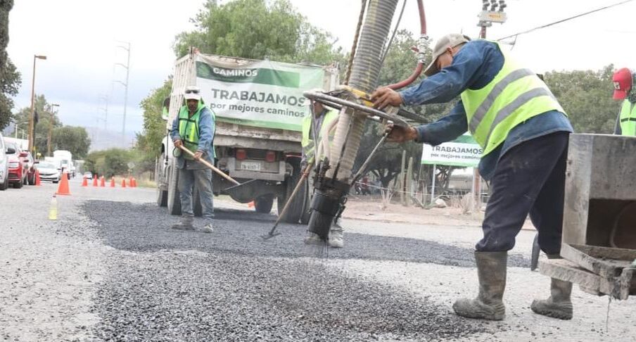 DAN MANTENIMIENTO EN ZONAS INDUSTRIALES DEL INTERIOR DE SLP