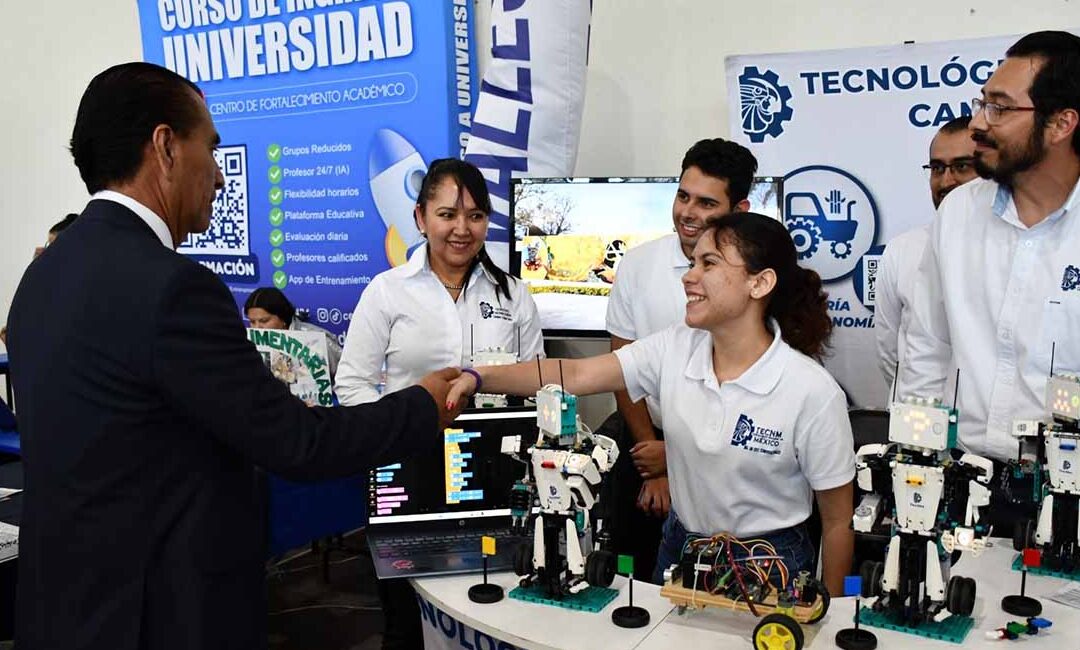 FERIA DE UNIVERSIDADES LLEGA A CIUDAD VALLES