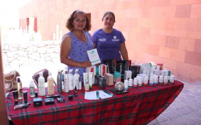 INTEGRANTES DE MUCPAZ APRENDEN A COMERCIALIZAR SUS PRODUCTOS  