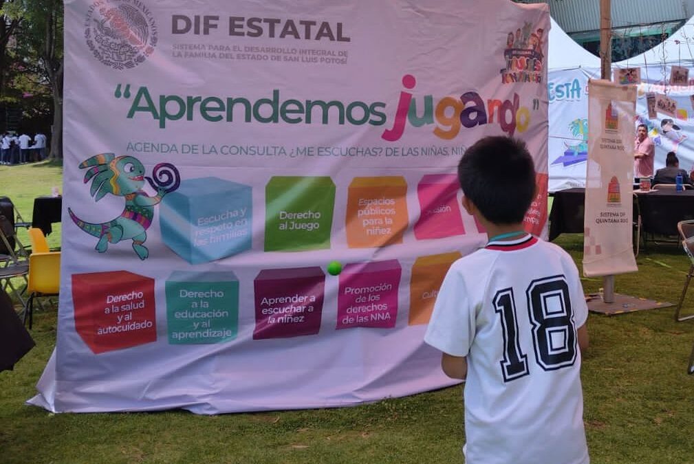 POTOSINOS PARTICIPAN EN EL FESTIVAL DE COLORES DEL DIF NACIONAL 