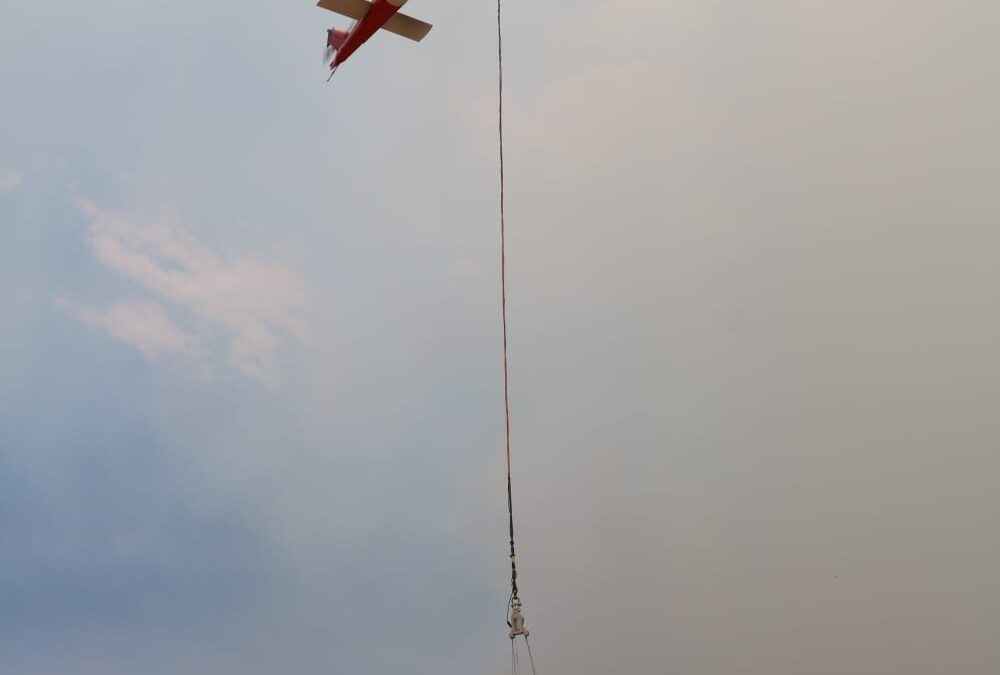 SE SUMAN DOS AERONAVES AL COMBATE DEL INCENDIO FORESTAL EN SANTA MARÍA