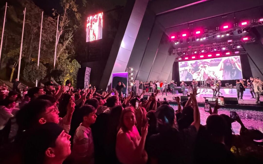 OSCAR MAYDON SE PRESENTÓ EN TEATRO DE LA CIUDAD DEL PARQUE TANGAMANGA I