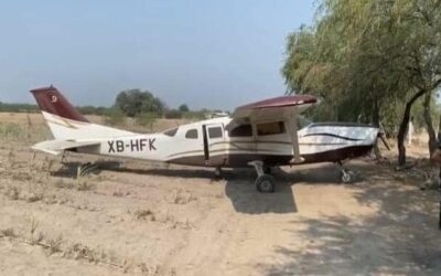 AVIONETA ATERRIZA DE EMERGENCIA EN CIUDAD FERNÁNDEZ