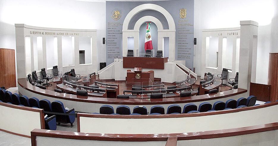 ESTADO ENVÍA A CONGRESO LOCAL TERNA DE LA FGE