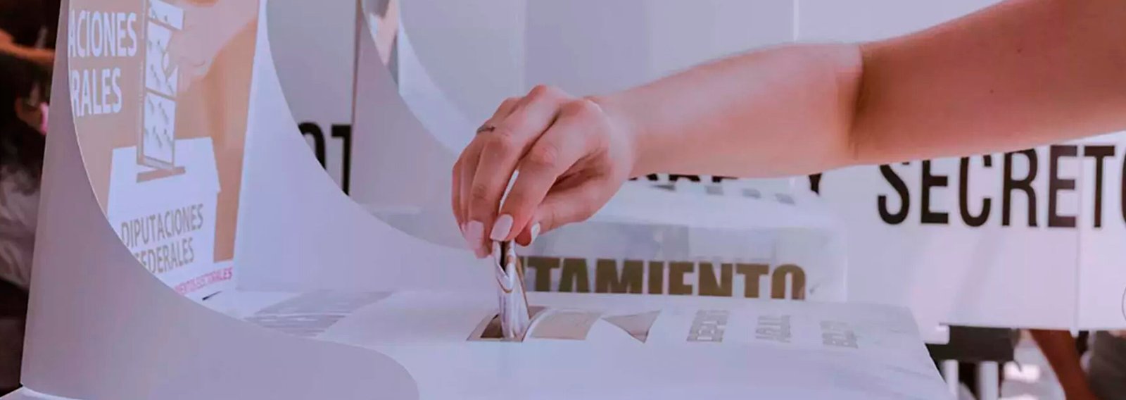 CUATRO CANDIDATOS DE TAMASOPO FIRMAN ACUERDO DE CIVILIDAD