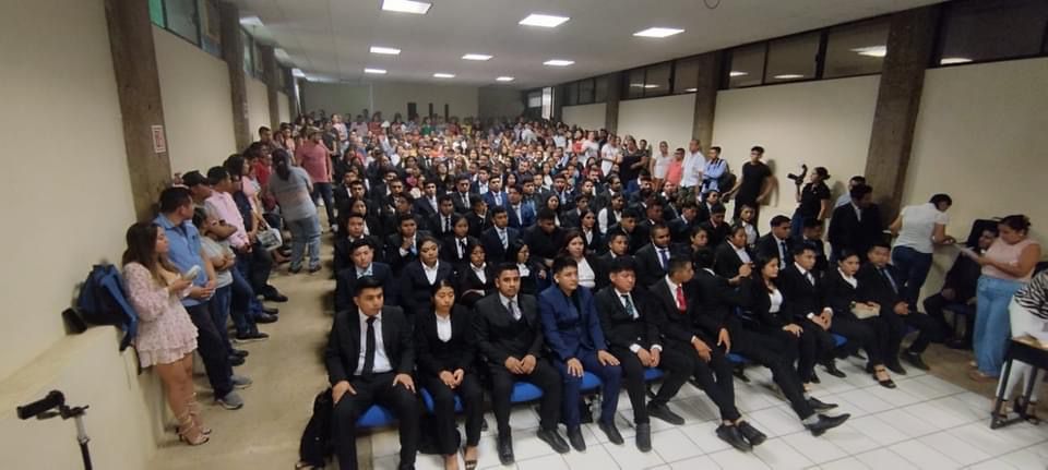 SE REDUCIRÁ TIEMPO ENTREGA DE TÍTULOS UNIVERSITARIOS EN SLP