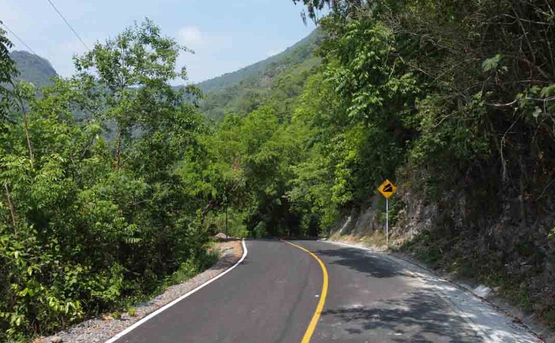 ENTREGAN EN MATLAPA RENOVADO CAMINO ESCALANAR – ZACAYO