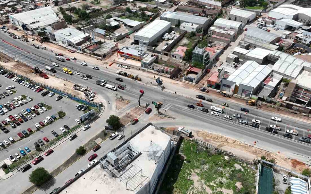 SUPERVISAN OBRAS DEL PUENTE EN CORONEL ROMERO