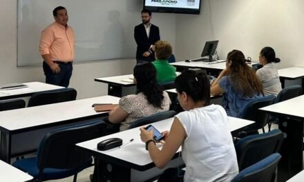 CAPACITAN A PERSONAL DEL ESTADO EN OPTIMIZACIÓN DEL PRESUPUESTO