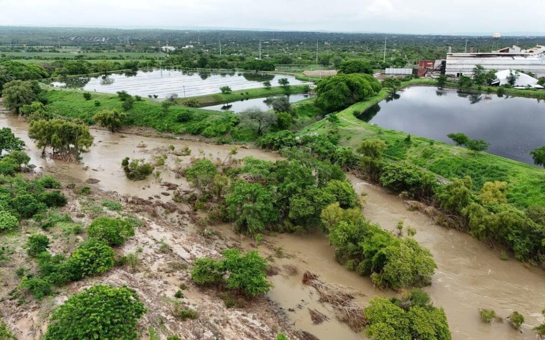 ESPECIALISTAS EN RESCATE NO ENCUENTRAN A JUAN MANUEL EN EL RÍO VALLES; LO BUSCAN POR AGUA, TIERRA Y AIRE