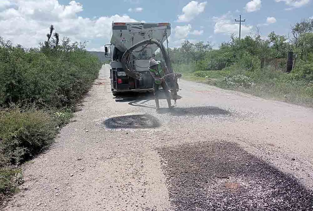 ANUNCIAN ACCIONES DE CONSERVACIÓN DE CAMINOS EN CERRITOS