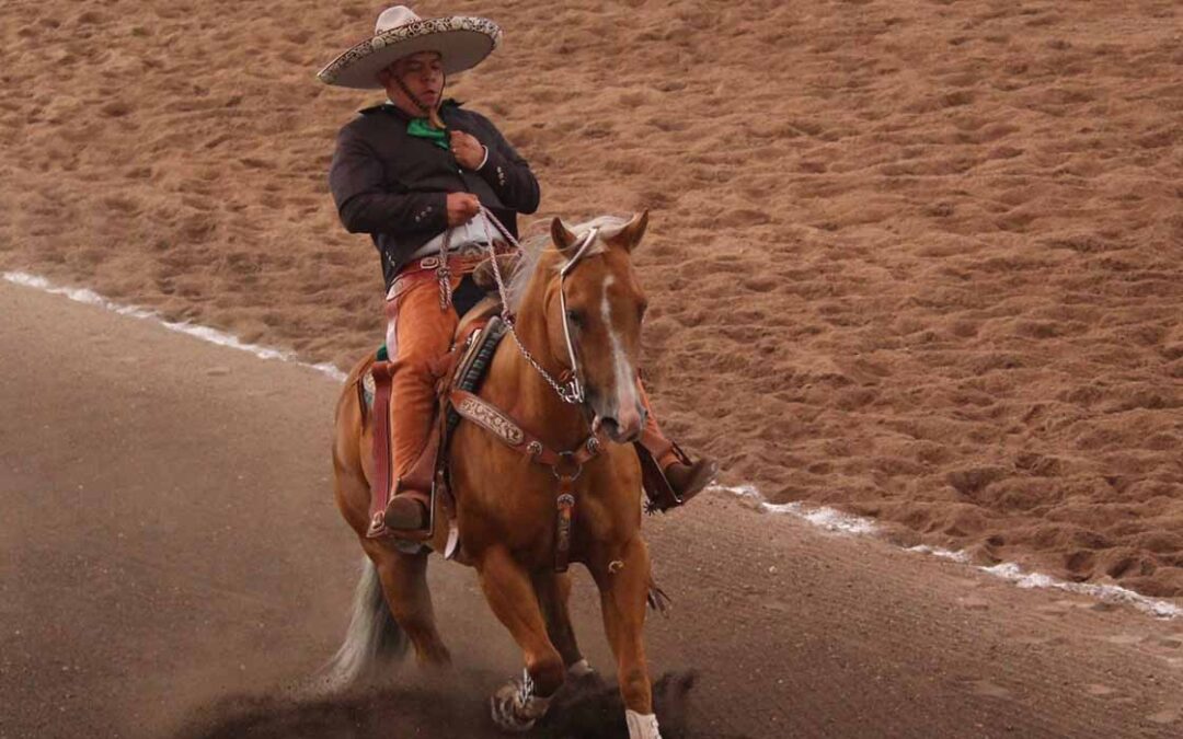 ENTREGAN PREMIOS A GANADORES DEL TORNEO CHARRO DE LA FENAPO 2024