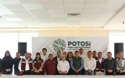 EL GOBERNADOR SE REÚNE CON DIRIGENTE, LEGISLADORES Y ALCALDES ELECTOS DE MORENA
