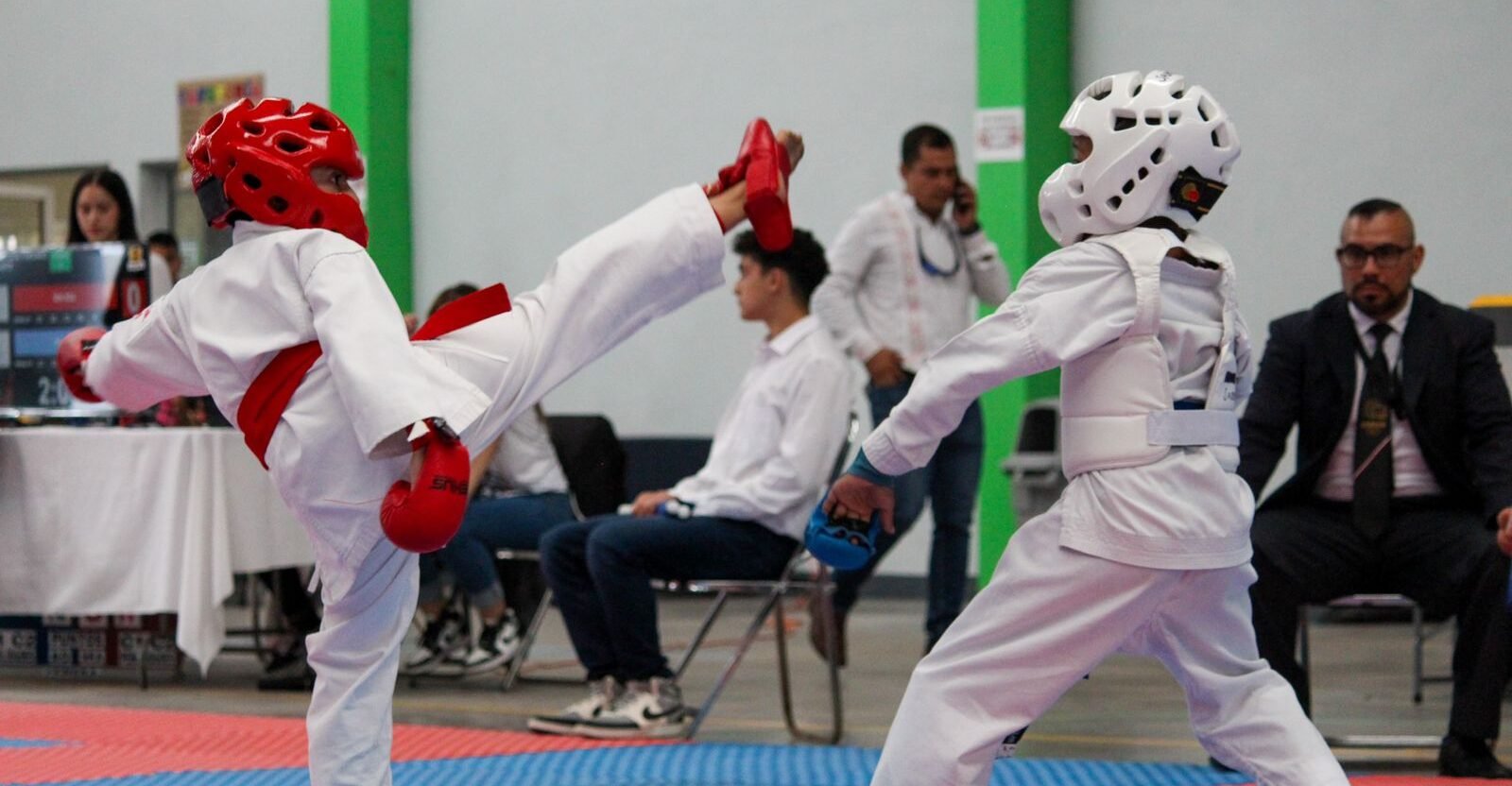 CASI DE CINCO MIL ATLETAS HAN PARTICIPADO EN PROGRAMA DEPORTIVO DE LA FENAPO