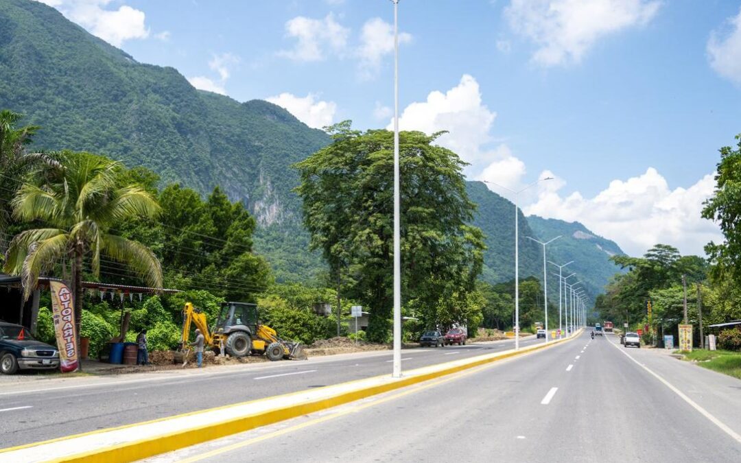 INAUGURAN CARRETERA VALLES-TAMAZUNCHALE