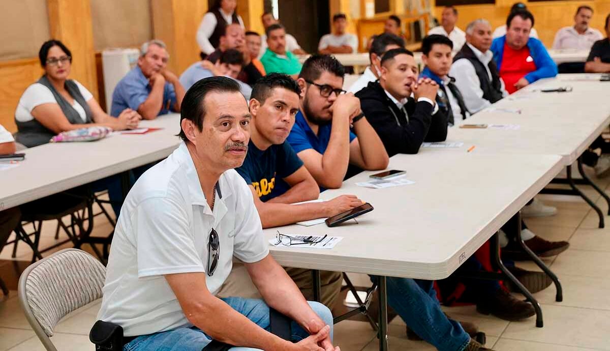 BRINDAN TALLERES DE CAPACITACIÓN A OPERADORES DE TRANSPORTE PÚBLICO