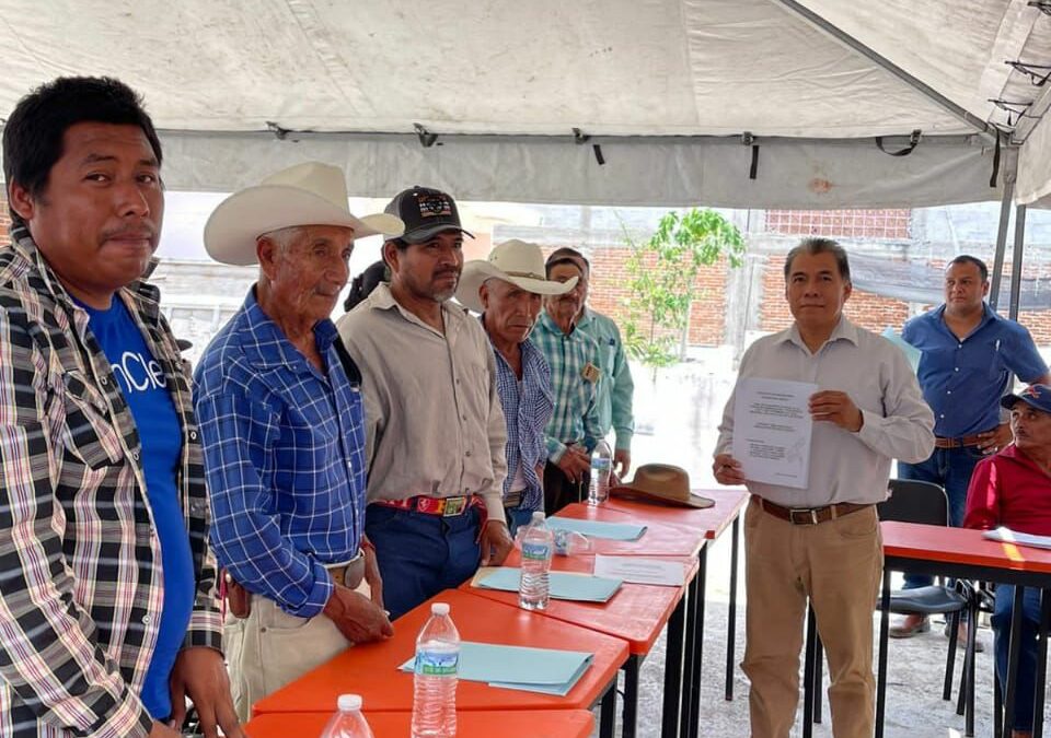 REALIZAN REUNIÓN DE GOBERNADORES TRADICIONALES XI’IUY