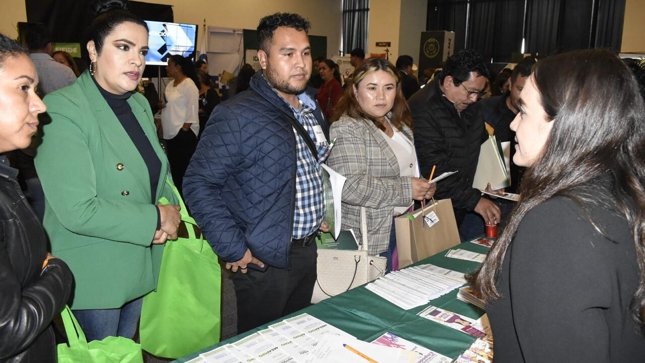 CAPACITAN A LOS ALCALDES ELECTOS PARA BRINDAR MÁS APOYO A LAS MUJERES