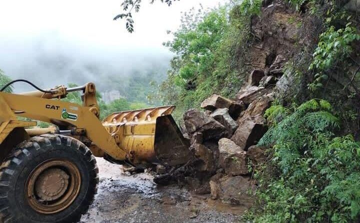 TRAS LLUVIAS, SE REPORTARON DIVERSAS AFECTACIONES EN CAMINOS DE LA HUASTECA