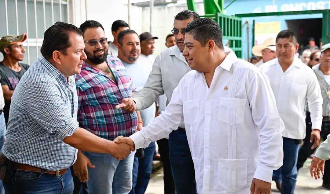 GOBERNADOR ANUNCIA PROYECTOS PARA EL MUNICIPIO DE AQUISMÓN