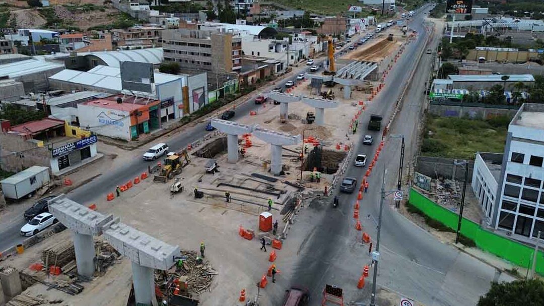 REPORTAN BUEN AVANCE EN NUEVO PUENTE DE CIRCUITO POTOSÍ