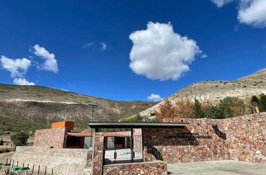 CONSTRUYEN NUEVA INFRAESTRUCTURA ACADÉMICA EN REAL DE CATORCE 