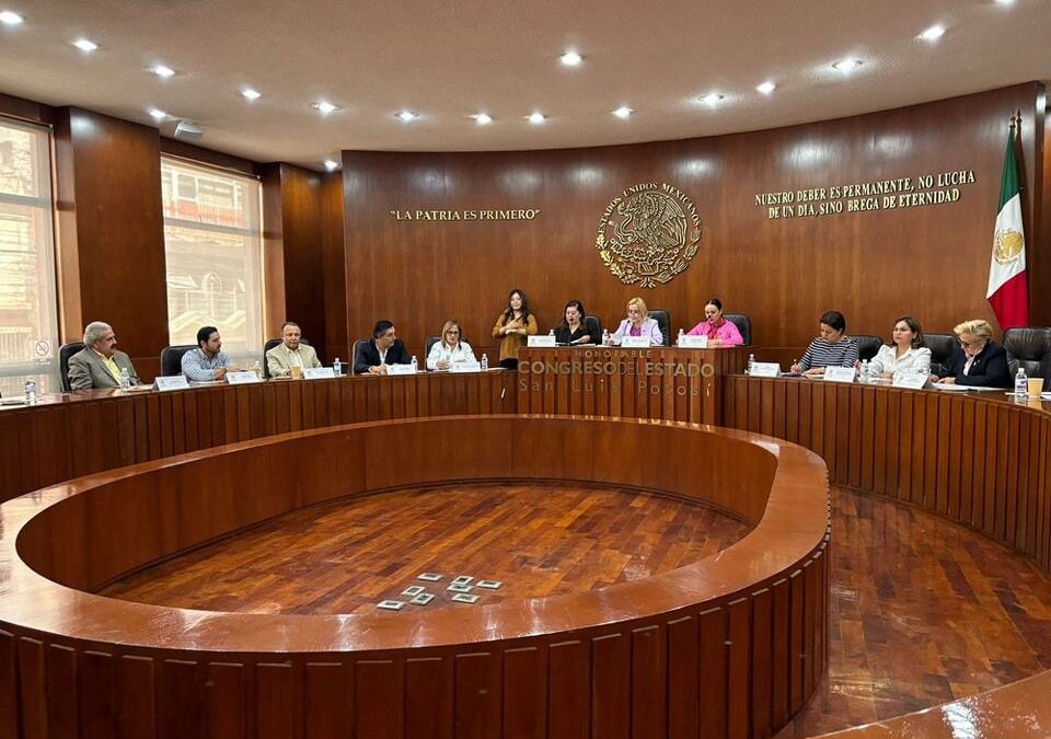 ESTADO Y PODER LEGISLATIVO SUMAN ESFUERZOS A FAVOR DEL TURISMO