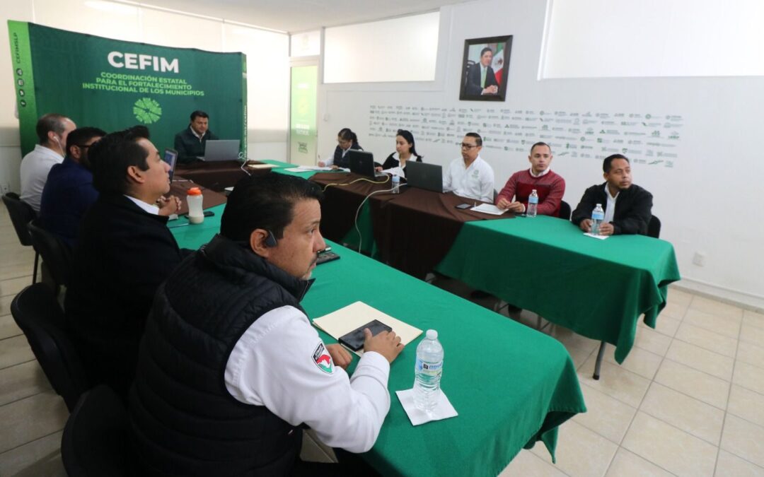 CAPACITAN A FUNCIONARIOS MUNICIPALES EN TEMAS DE SUBSIDIOS FEDERALES