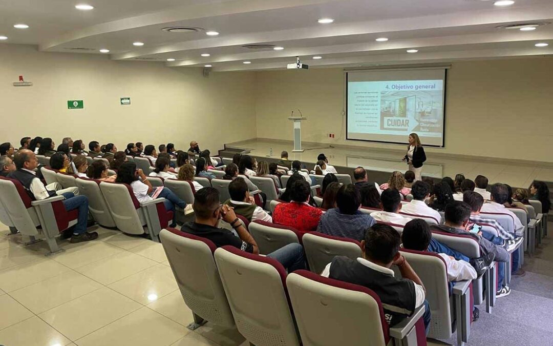 CAPACITAN A PERSONAL DE COEPRIS PARA BRINDAR MEJORES SERVICIOS