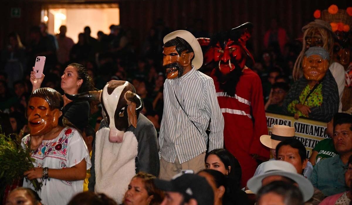 PRESENTAN PROGRAMA DE ACTIVIDADES A REALIZARSE POR XANTOLO 2024