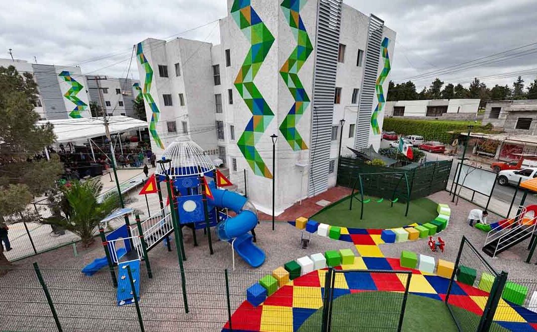 ENTREGAN REHABILITACIÓN EN CONJUNTO HABITACIONAL TORRES DE MÉXICO