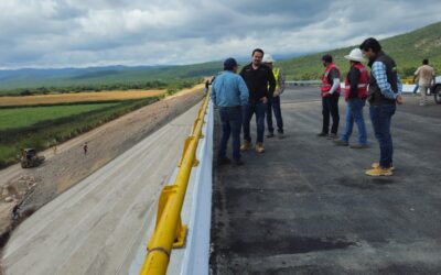 SUPERVISAN ÚLTIMOS DETALLES DE PUENTES EN LA AUTOPISTA CERRITOS-TULA