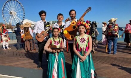 ENSAMBLE MUSICAL DE ESCUELA POTOSINA PRESENTE EN EL FESTIVAL XANTOLO EN CHICAGO