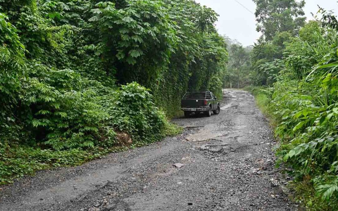 INICIAN REHABILITACIÓN DEL CAMINO RETROCESO – GUAXCUACO, EN TAMAZUNCHALE
