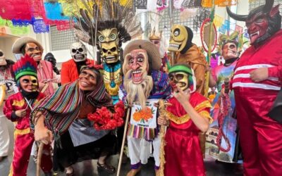COMPARSAS SE PREPARAN PARA EL FESTIVAL XANTOLO EN TU CIUDAD