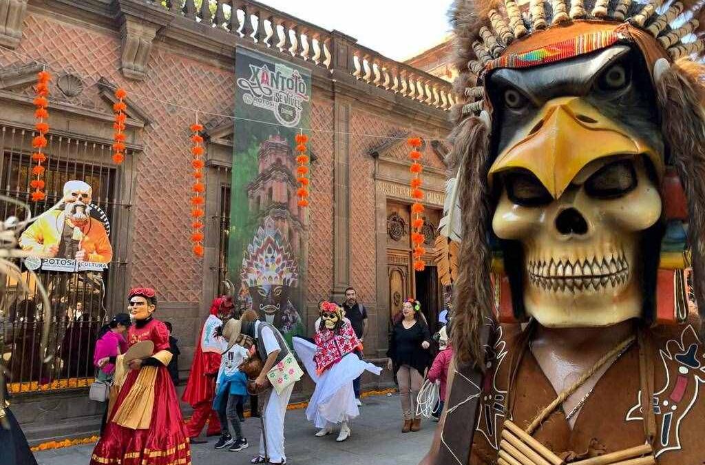 TODO LISTO PARA DESFILE DE XANTOLO 2024